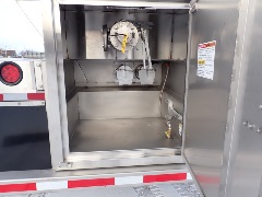 Interior cabinet view of Wabash bolster-style food grade tank for bulk liquid transport